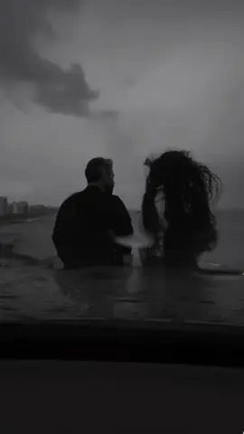 ساكون لك ان ضاق صدرك بالحزن 