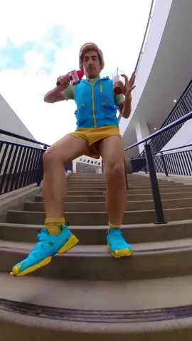 Sam needs a roommate 👨 