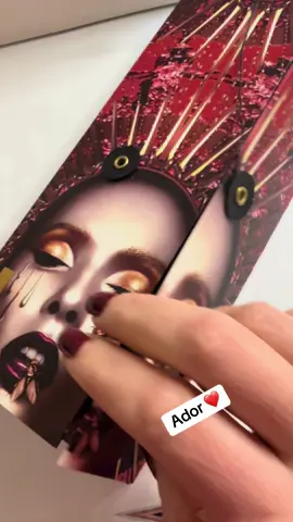 În sfârșit o am ❤️#thankyouforthegift@mihaelamereanu0 🥰#patmagrathlabs #f #makeup 