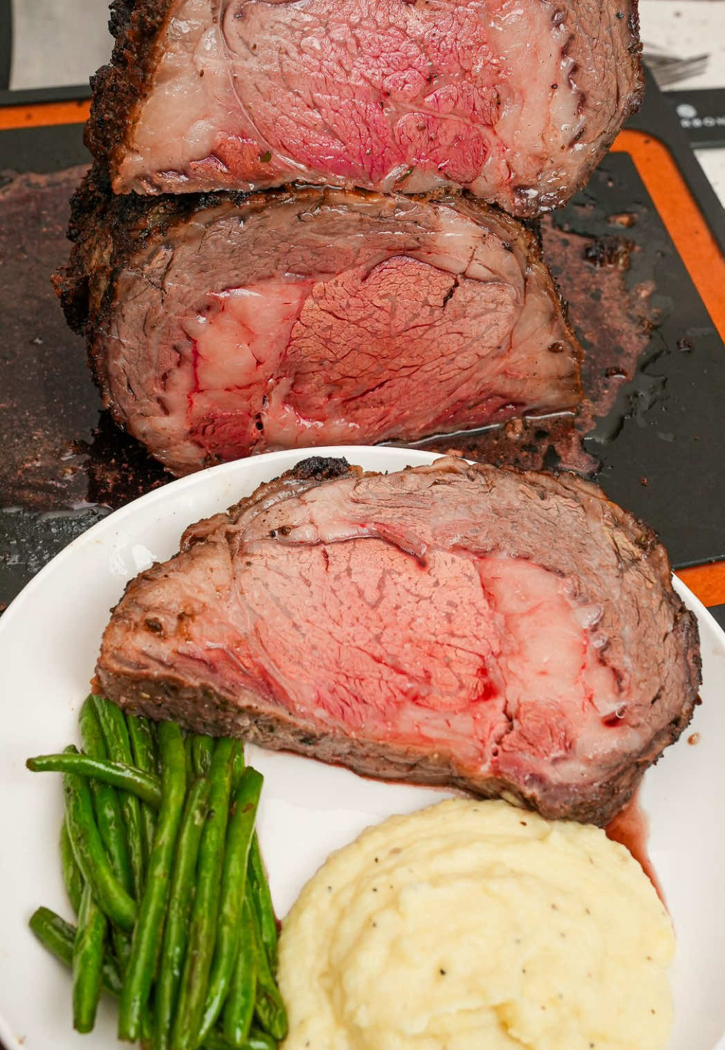 My Perfect Prime Rib recipe is finally here! It’s juicy with a flavorful crust, and minimal grey band thanks to my easy reverse sear method! It’s the best prime rib I’ve ever had! I’ve taken down the process down to the exact time and temps needed so it comes out perfect every time, no matter the size of your roast! I got my beautiful chuck end rib roast from @alpinebutcher - linked on my page! HIGHLY RECOMMEND! 🥩 Sliced up with my beautiful gyuto knife from @carbonknifeco🔪 https://cjeatsrecipes.com/perfect-prime-rib/ #cjeatsrecipes #EasyRecipes #primerib #primeribroast 