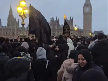 Lowkey shed a tear making this. #england #unitedkingdom #greatbritain #1900s #fyp 