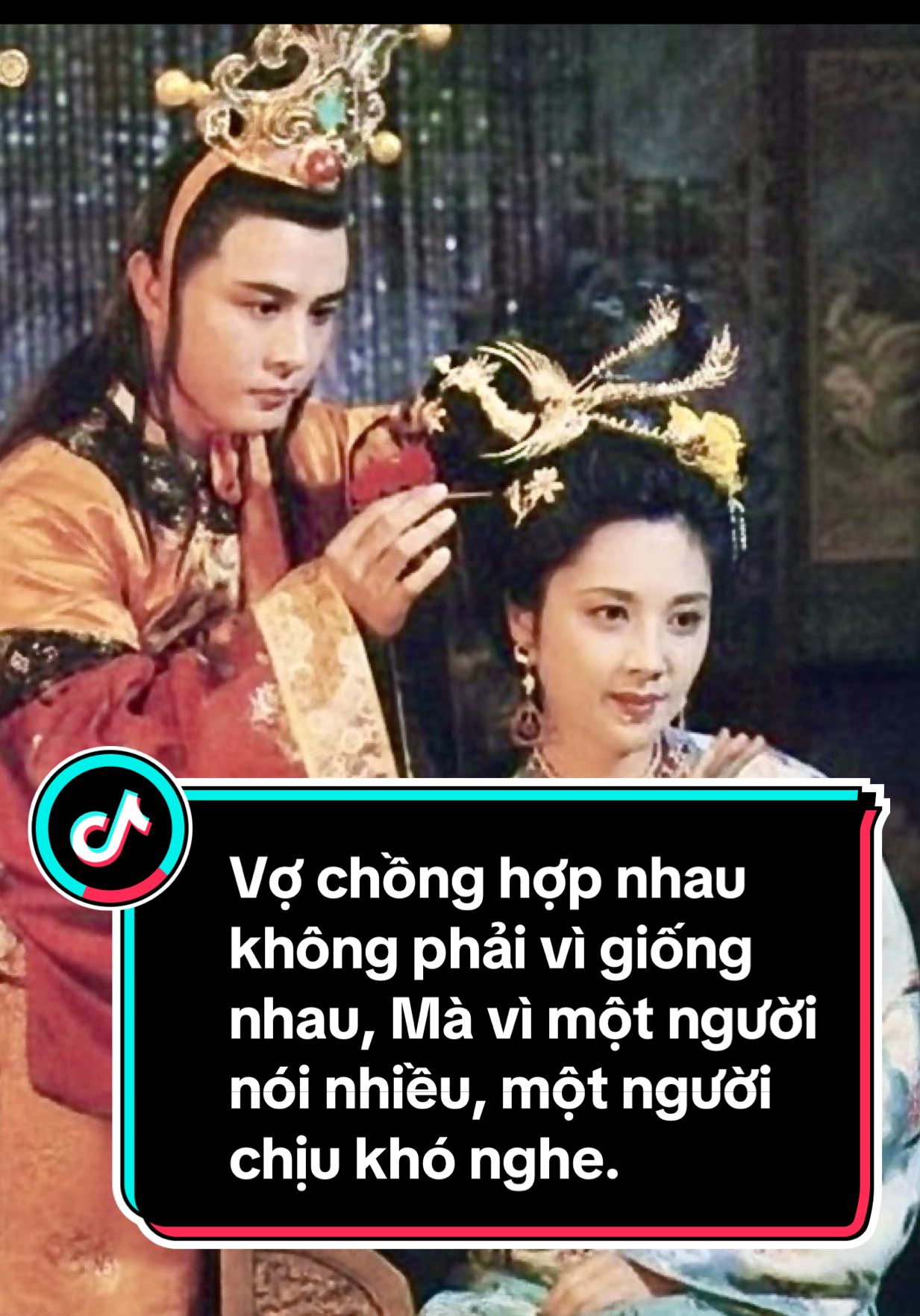 Đường Tank said: “Vợ chồng hợp nhau không phải vì giống nhau, Mà vì một người nói nhiều, một người chịu khó nghe.” #xuhuong #tayduky1986 #tayduky #taydukyclip #duongtang 