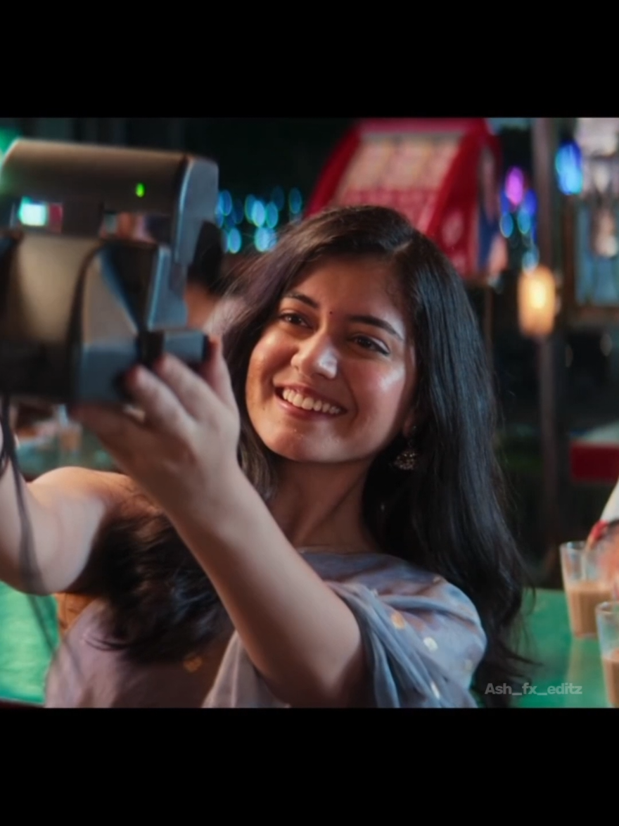 Find the right one ❤️ Follow - @ak_beastz_editz @aishwarya_sharma5 🫶🏻🤍 @pradeep_ranganathan ❤️🔥 . . . . . . #dude #aishwaryasharma #pradeepranganathan #viral #trending 