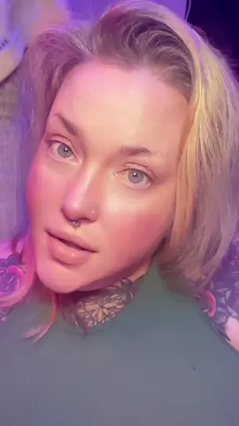 #swampwitchvibes #chubbybabe #siren 