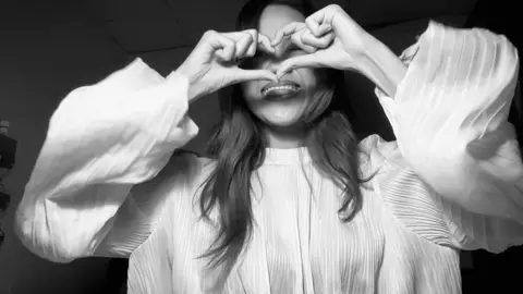 So Easy (To Fall In Love) #coversong #soeasy #tofallinlove #oliviadean 