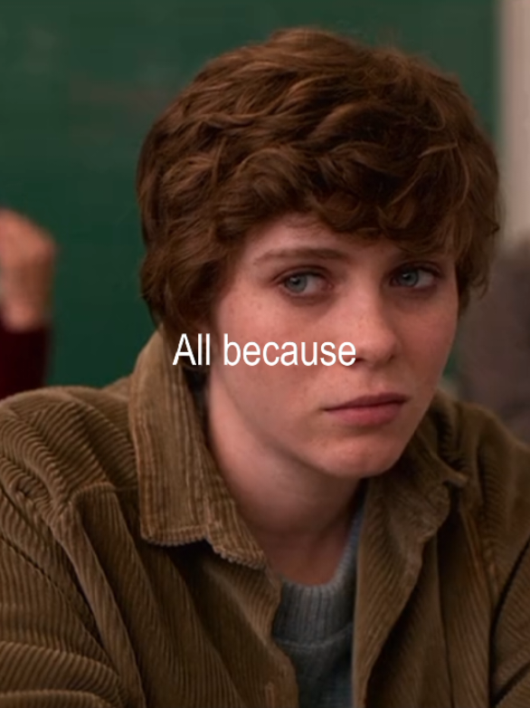 y pensar que al final explot0 su propia cabeza :( #itsflansito   #sophialillis   #iamnotokaywiththis   #serie    #fyp 