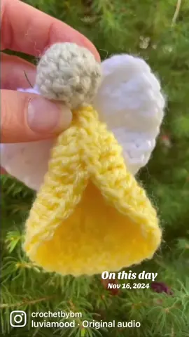 These little angels are always a great seller! Find the pattern in my Etsy shop 😇🧶.  . . . #crochet #crochetersoftiktok #crochettiktok #onthisday #angel 