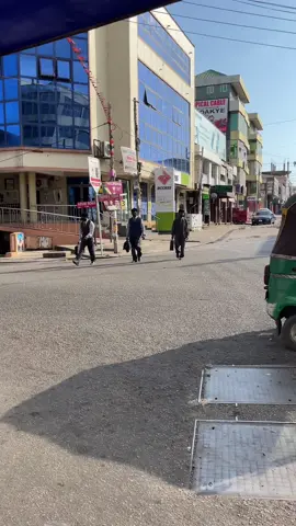 Old amefricans after visiting Adum Access Bank 🇺🇸🇬🇭#fyp #viral #oldamefricans #viral_video @Starrgee de Old American🇺🇸 @Eka Jymbrain✅ @KOFI CARTER de OLD AMEFRICAN💙 @Kwartengg 
