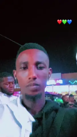 i Just want to cool  my head 