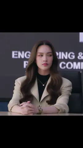 🧎🏻‍♀️🧎🏻‍♀️🧎🏻‍♀️ #dangerousqueentheseries #dangerousqueen #gl #wIw #fyp 