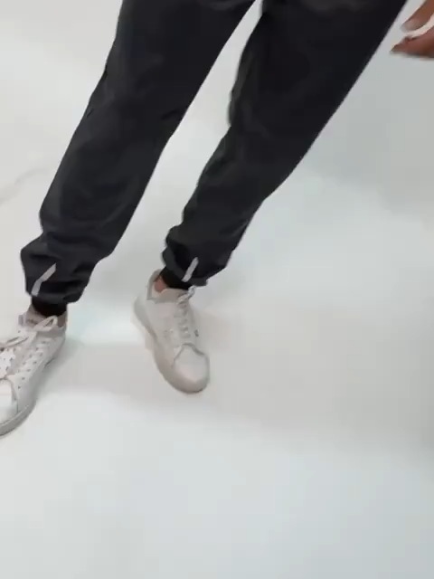 ✨ Kit 3 Calças Esportivas Jogger Masculina – Dry Fit | Academia, Treino, Corrida e Dia a Dia ✨ https://s.shopee.com.br/6Kwfr9T9X0 link🚨🚨🚨 Conforto, estilo e desempenho para qualquer atividade! 🏃‍♂️ Tecido Dry Fit, leve, respirável e de secagem rápida 👌 Modelagem jogger, moderna e confortável 💨 Ideal para academia, caminhada, corrida e treinos 🔥 Kit econômico com 3 peças para treinar toda semana 🩳 Cós com elástico e ótimo caimento #JoggerMasculina #CalçaEsportiva #DryFit #RoupasDeTreino #ModaMasculina #Academia #TreinoMasculino #Esporte #Corrida #LookMasculino #FitnessMasculino #Kit3