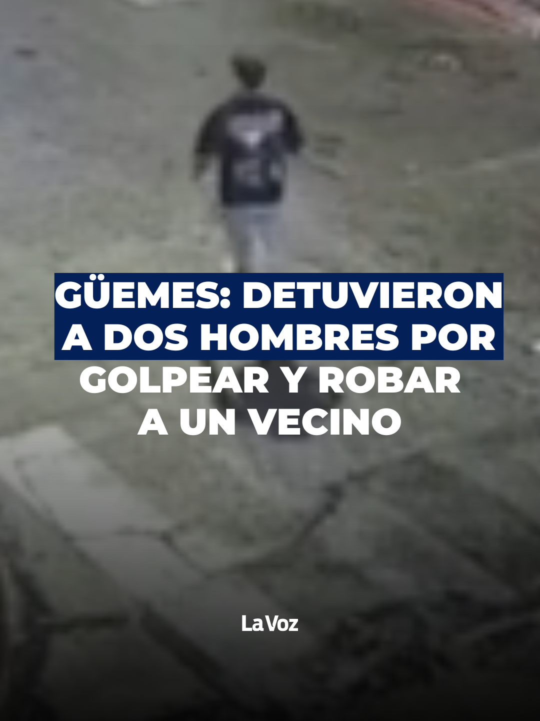 EL HECHO QUEDÓ GRABADO POR LAS CÁMARAS DEL 911 👉 Dos delincuentes fueron detenidos este sábado por la noche en barrio Güemes, Córdoba, luego de ser captados por cámaras del sistema de videovigilancia 911 mientras agredían a un hombre y le robaban su teléfono celular. 👮 El operativo se concretó en la intersección de calles Santiago Temple y Belgrano, donde personal policial interceptó a los sospechosos. ℹ Según informaron fuentes policiales, el ataque y el robo quedaron registrados en las cámaras de monitoreo, lo que permitió alertar a los móviles que patrullaban la zona.