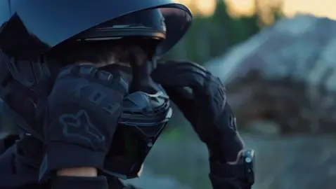 riding a motorcycle at night #kawasaki #zx6r #kalt110 