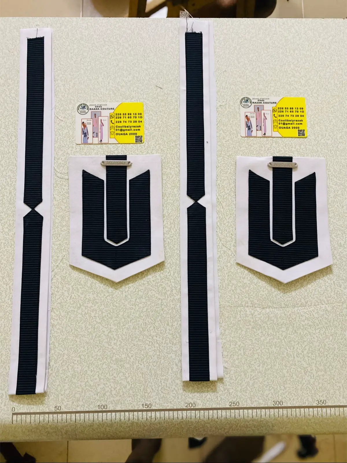 • Moments de mode couture • Astuces de couture créatives • Faits saillants de la couture élégants  Script : 