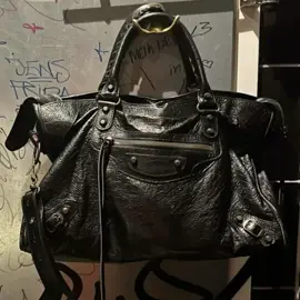 Balenciaga city bag#fyp #foryour #moodboard #ppppppppppppppppppppppp 