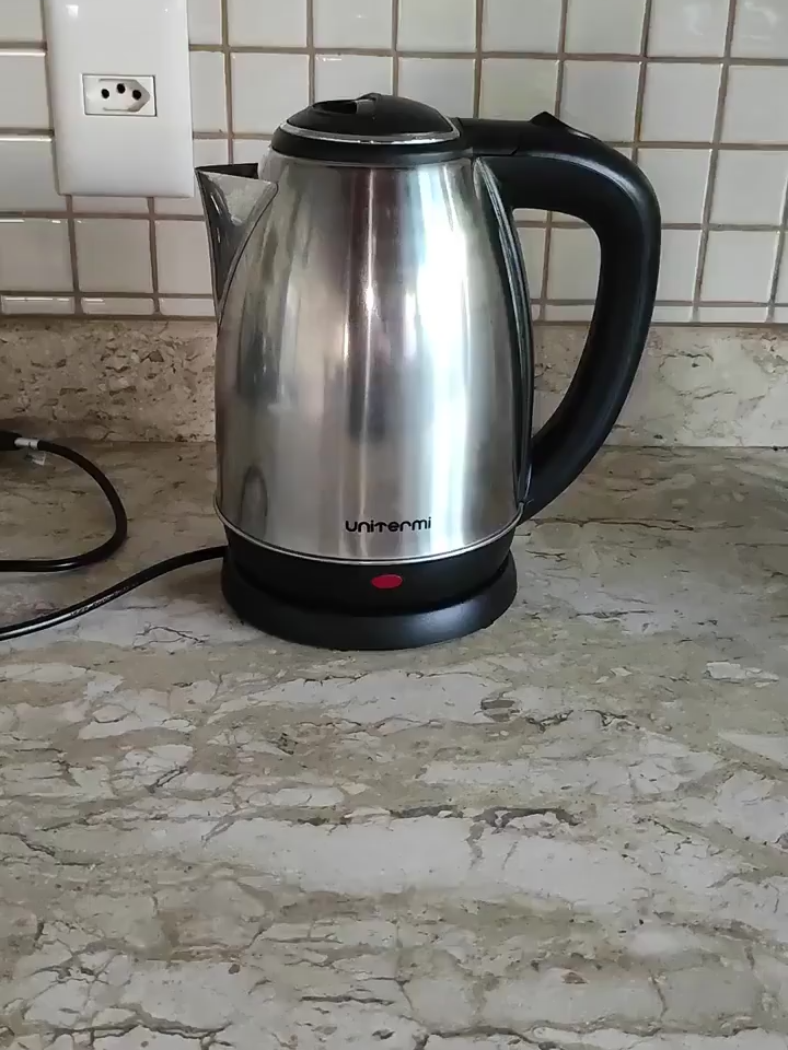 Chaleira Elétrica Jarra Café Chá Inox 110v #COZINHA #CAFE #QUENTE #HOT #CASA  LINK DE COMPRA SHOPEE - https://s.shopee.com.br/BM2ZFauln