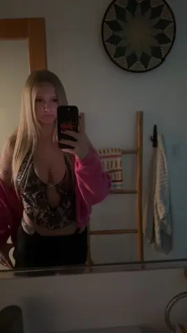 DUSK 🪩#fyp #viral #baddie #mirror #selfie 