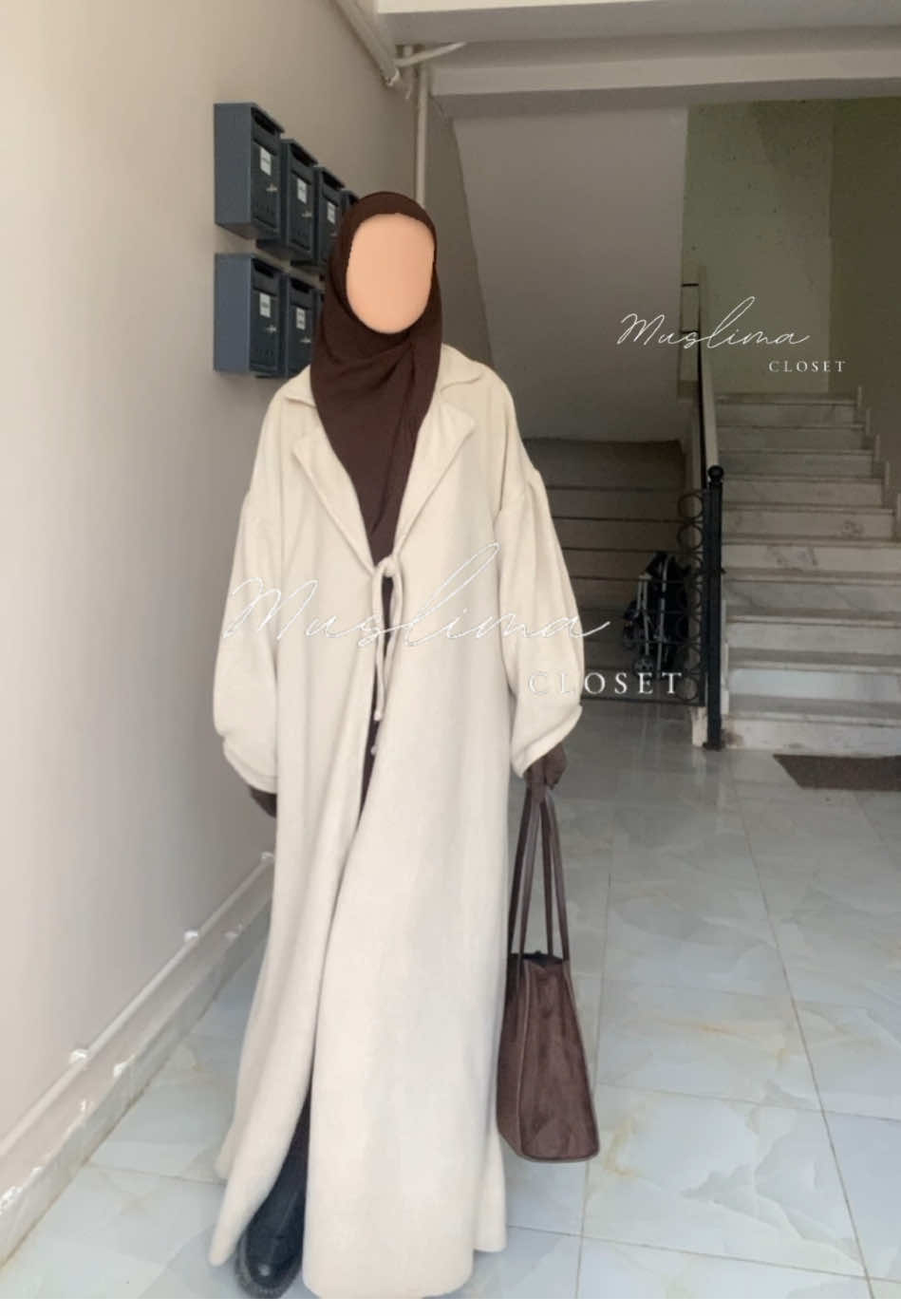 معطف لطف🤍 #hijab #fyp #hijabstyle #حجاب_ستايل #abaya 