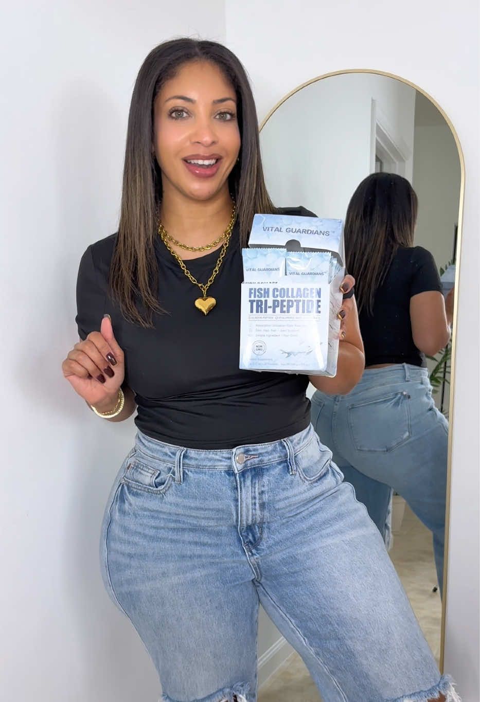 It’s the glow for me 🤩 #vitalguardians #fishcollagen #tiktokshopblackfriday #falldealsforyou #tiktokshopcreatorpicks 