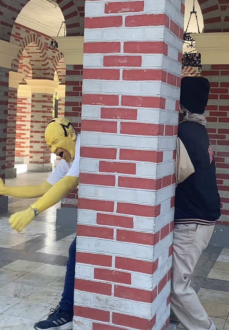 Helicóptero Homero se aleja 🗣️ #lossimpson #homero #humor #homerosimpson #disney @Theblackhacker 