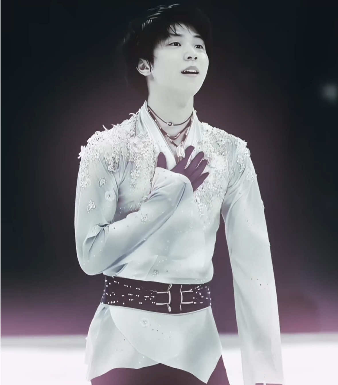 he’s so sweet🥹💕 — #yuzuruhanyu #figureskatingedit #IceSkating #figureskater #figureskating  — 🏷️ // @zasha🌺 @𝖲𝗄𝗒𝗍𝗋𝗎 ⟢ @evgenia 丰 @𝙎𝙚𝙧𝙚𝙣𝙖❀٭˚༻ @valixfs @𝑆𝑜𝑓𝑖𝑒 ⋆˙⟡ @user64579467212 @b☪︎lywx ༉⋆ @ami ୨୧  — scp/nastia qrs/adri/brey