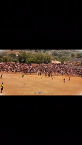 الهدف الاول لفريق الوشلي ⚽️ #استاذ_الوشلي_الرياضي #ملعب #الوشلي 