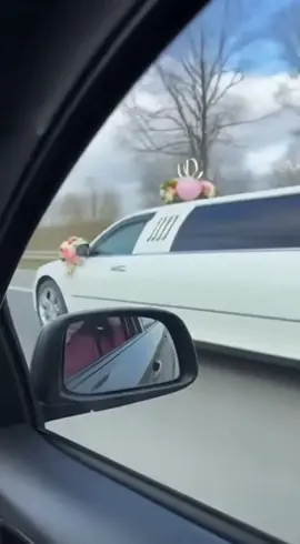 👰‍♀️💍🤵