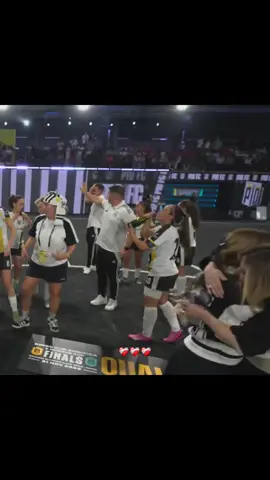 las quiero mucho 🥹 @rivers @ARIA 🍓 #rivers #foryou #twitch #ppp #viral 