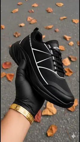 Sepatu sneakers RF Footwear hitam ini memadukan style modern dan performa olahraga yang nyaman untuk kegiatan kasual maupun aktivitas sporty harian: #sepatusneakers #sepatuolahraga #sepatupria #sepatukekinian #fashionunisex . 