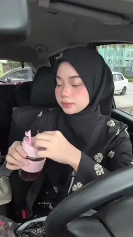 minum ni berpeluh pun still wangi eh kulit pun nampak makin cantik!!😜✨ #beautytips #herbaltea 