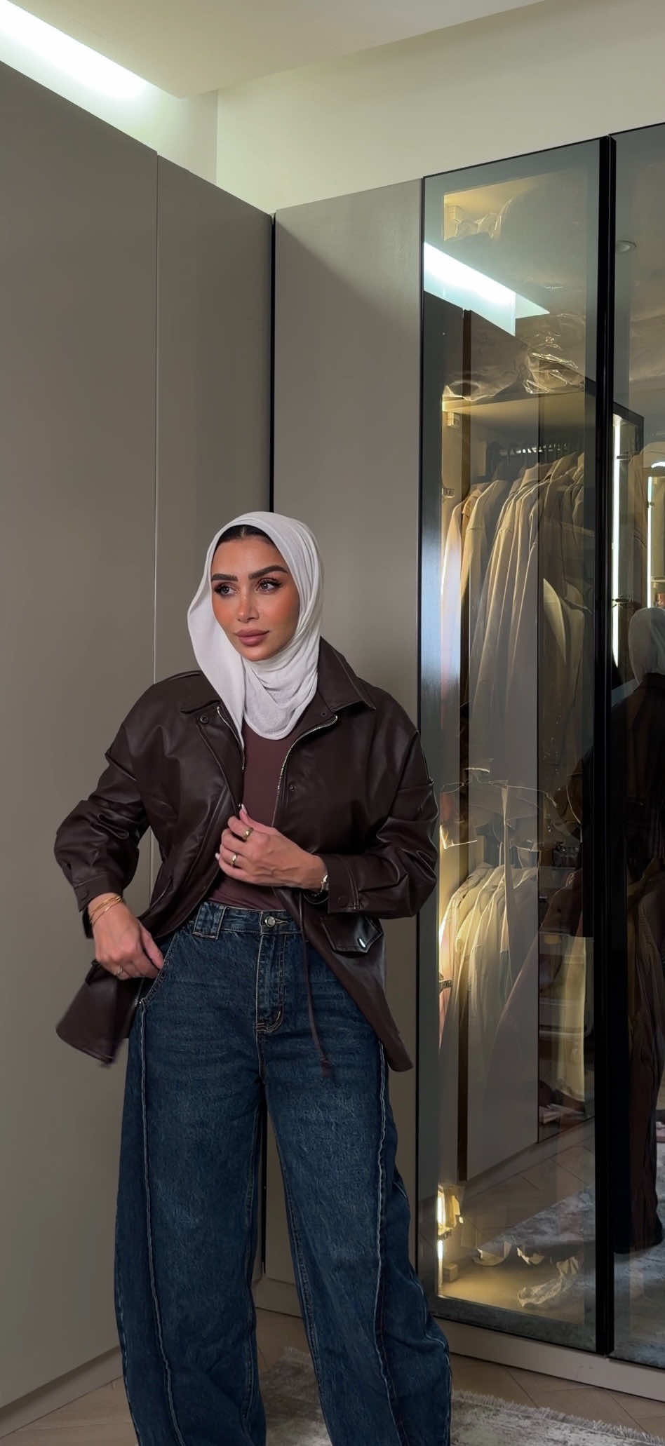 @SHEIN_AR_Official  Stores : lysmo - dazy - franclia - anewesta كود الخصم : Noor2 #sheinblackfriday  #شي_ان #explore #اكسبلور 