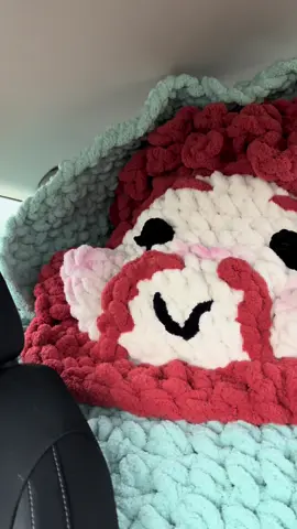 I made a giant caseoh #caseoh #fyp #crochet thank you @thecrochetginger for the amazing pattern 💖