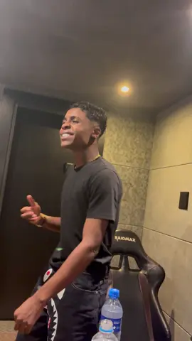 se tem grana pra gastar nós nunca fica parado 🎵 @Meno K 🇧🇷 #menok #gr6 #djwilton 