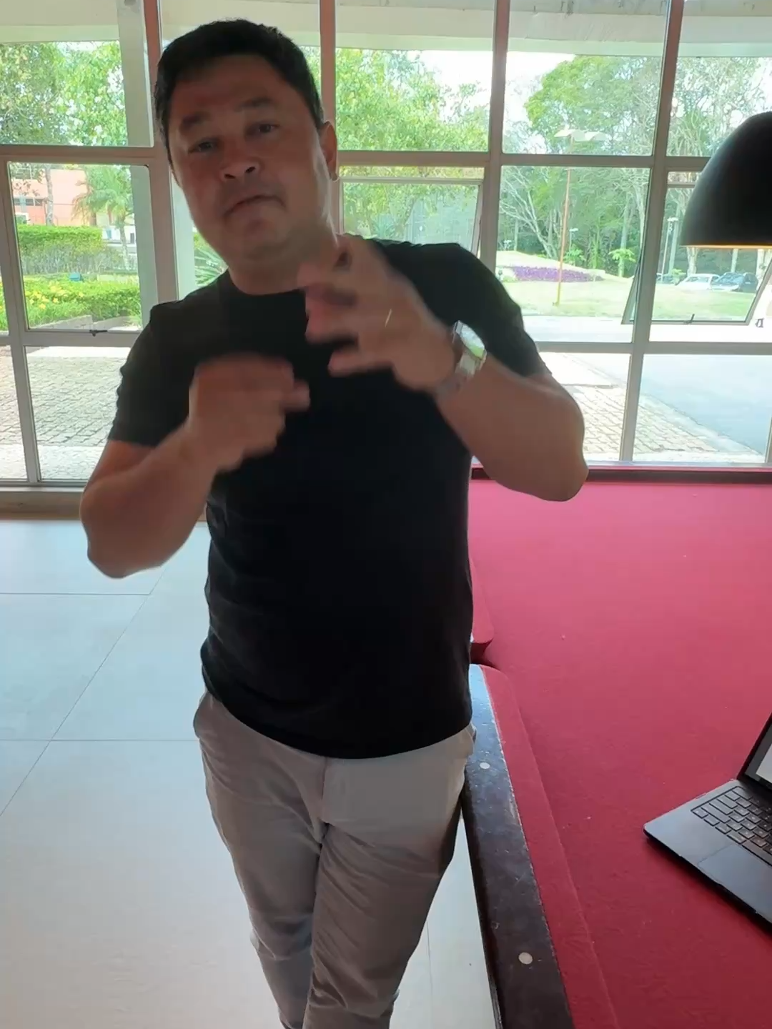 Quando você entende como funciona a compra direta da Caixa, percebe que dá para começar com muito menos do que imagina. A oferta da BLACK VITALICIA ainda está disponível! Se você quer investir com método, segurança e acessar as melhores oportunidades do mercado, clique no link da bio e garanta sua vaga agora. #casasvenda #casa #imoveiscaixa #leilaoextrajudicial #imoveis #leilaodeimoveis