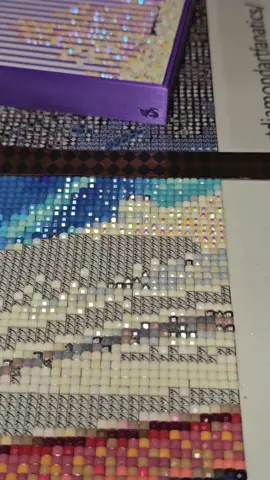 Tweezer placing ABs 🥰 #diamondart #diamondpainting #fyp #timelapse #hobbies 