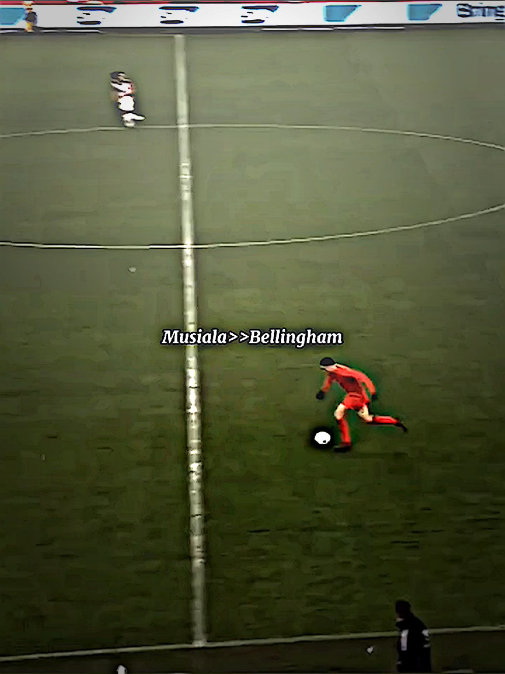 موسيالا. 👑#Soccer #skillsfootball #footballtiktok #viral #viralvideo 