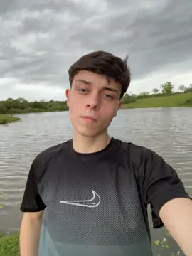 acho que vou pegar essa camisa pra mim af kk👀