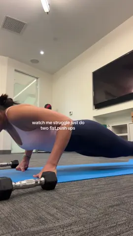 It was a first try 🙈 #browngirl #gymgirl 