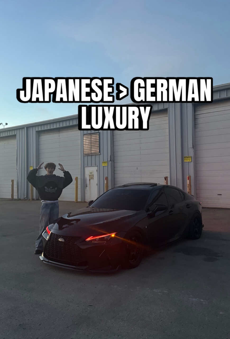 This is why Japanese luxury’s better than German! #review #car #lexus#is350 #scene 