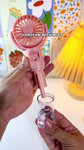 super cute lang ng handfan na to, ready na for summer! #handfan #handfandwithmist #handheldfan #minifan #fan 