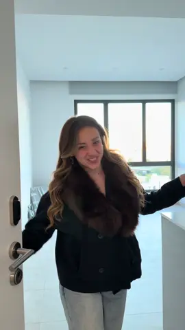 mudanza entera en YT con cotilleo y todo lo que os gusta… ;) ❤️ ig:anitarqp 