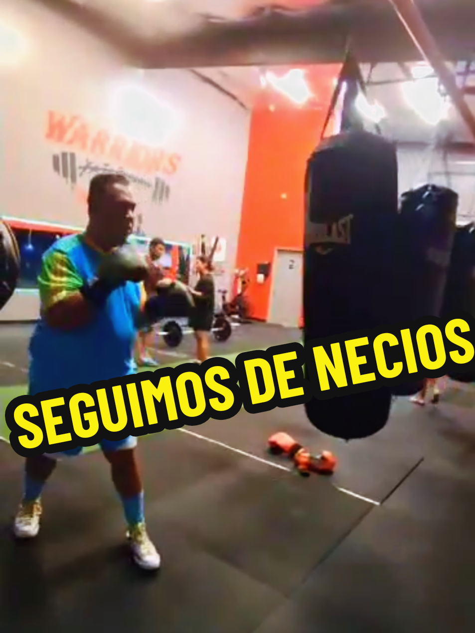 Y SEGUIREMOS ENTRENANDO !😎 #parati #fyp #boxing #training #funny 