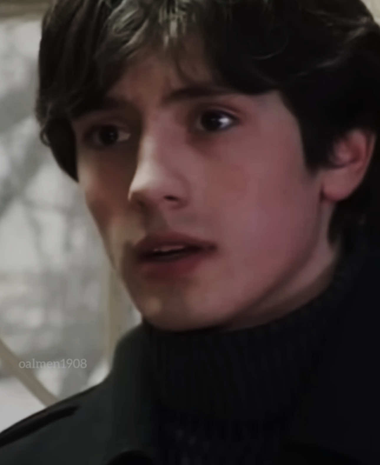 بالنسبه لي ماله شبيه وهو صغير 🥺🤍#alekseyanishchenko #fyp #explore 