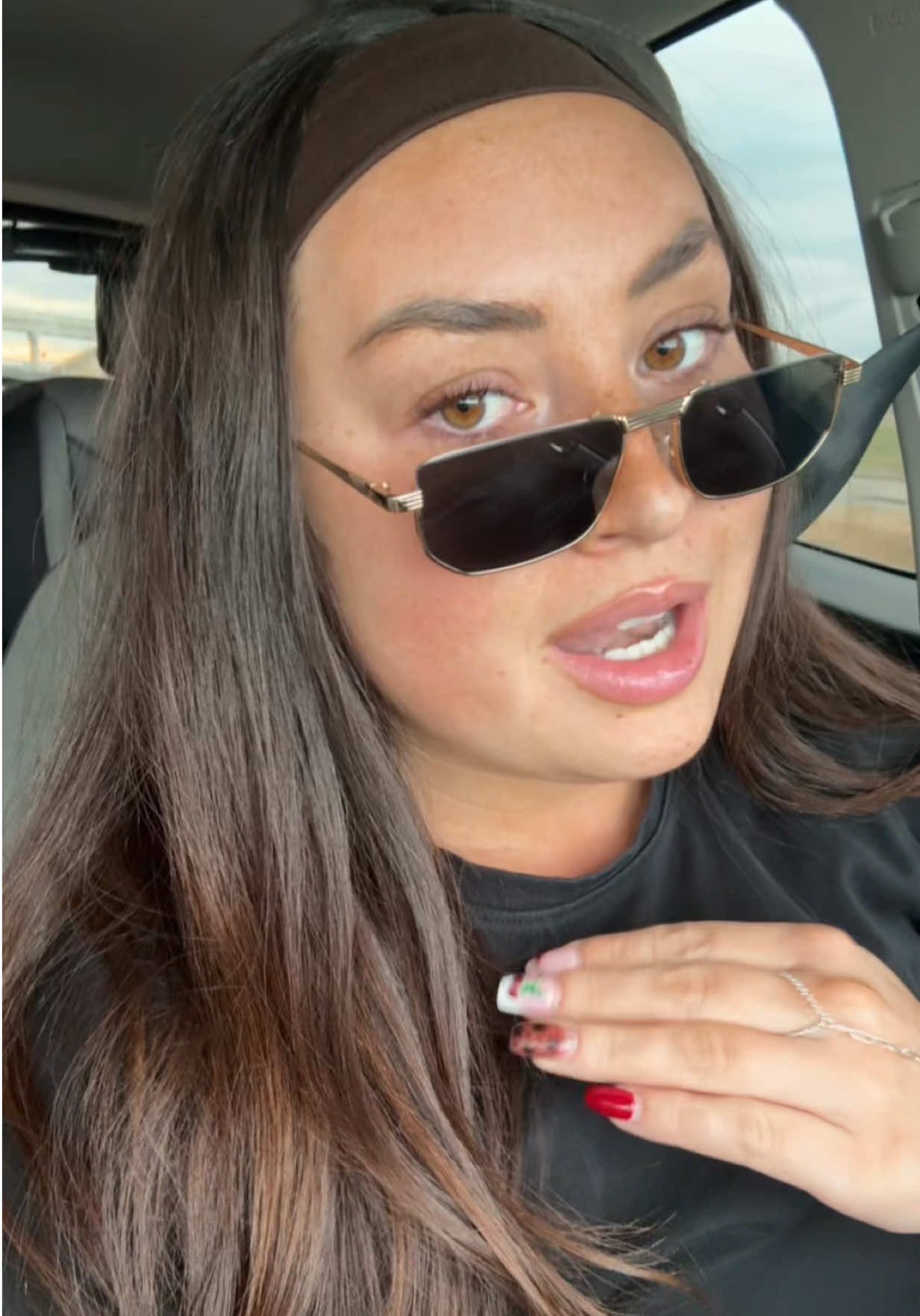 interesting answers … #funny #couplecomedy #marriagehumor #fyp #prank 