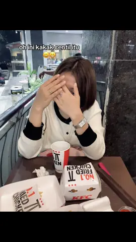 siapa sangka kita meet cok😱😋@ariellaaaaaaa