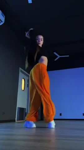 Новый персонаж 😜 inst: violettagalakh  #rec#dance#танцы#рек#танцор 