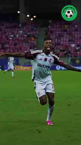 Gigantes europeus que parabenizaram o Flamengo  #flamengo #futebolbrasileiro #tiktokesportes 