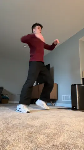 Ur gonna make me freeze 🥶@TYLA #dance #dancer #tyla #urgonnamakemefreeze #tyladance 