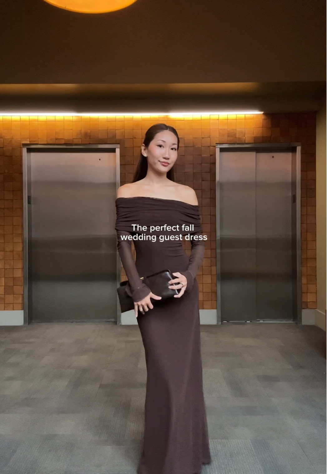 Love a long brown dress! From @Meshki #fallwedding #weddingguestdress 