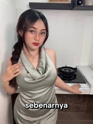 Download aplikasi, buka obrolan seru dengan “Mode Malam”.